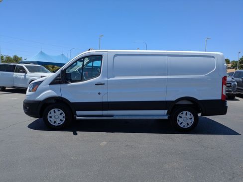 Used 2025 Ford Transit 250 Low Roof w/ Exterior Upgrade Package RWD image 6