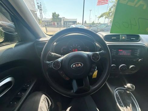 Used 2016 Kia Soul FWD image 20