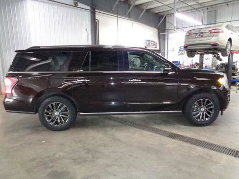 Certified 2021 Ford Expedition Max Limited AWD/4WD image 2