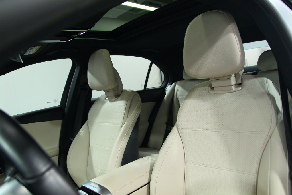 Certified 2024 Mercedes-Benz C 300 4MATIC Sedan image 7