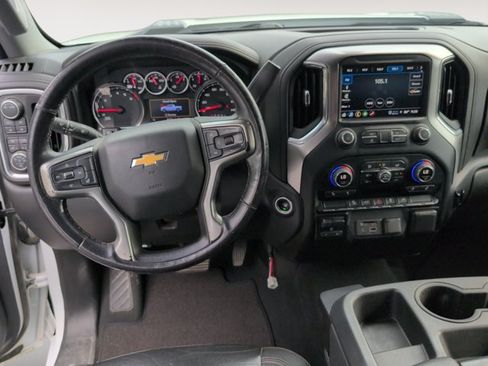Used 2021 Chevrolet Silverado 2500 LTZ w/ Z71 Off-Road Package AWD/4WD image 10