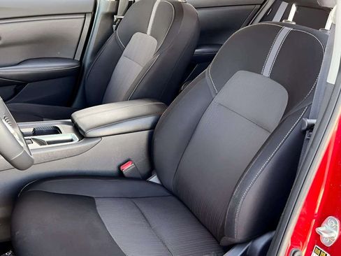 Used 2021 Nissan Sentra SV image 7