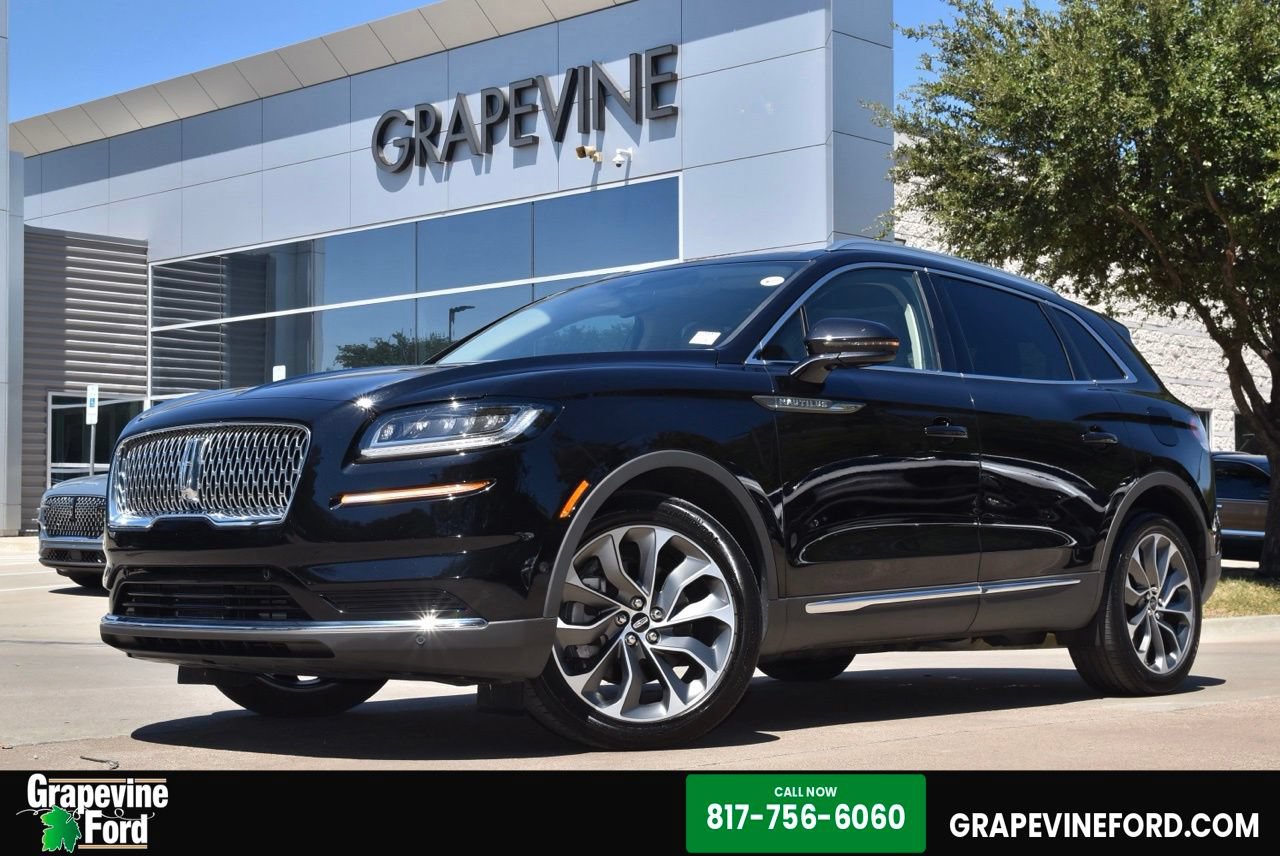Used 2023 Lincoln Nautilus Reserve w/ Equipment Group 201A AWD/4WD image 1