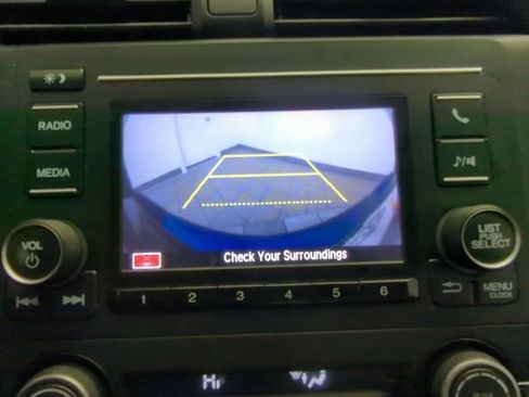 Used 2020 Honda Civic LX image 16