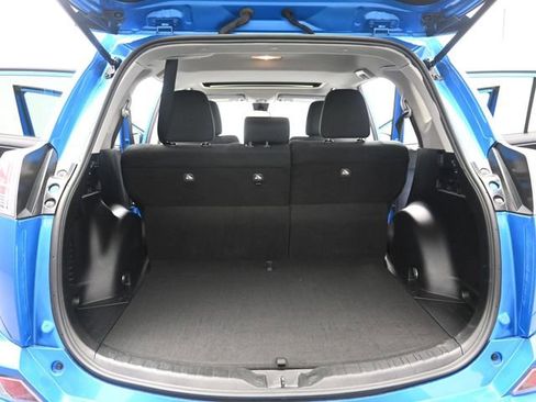 Used 2018 Toyota RAV4 XLE w/ Plus Extra Value Package image 25