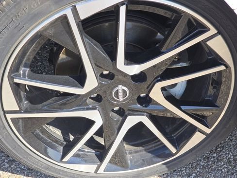 Used 2024 Nissan Sentra SR w/ Trunk Package image 13