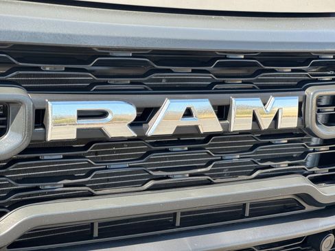 Used 2025 RAM ProMaster 1500 w/ Safety Group FWD image 34