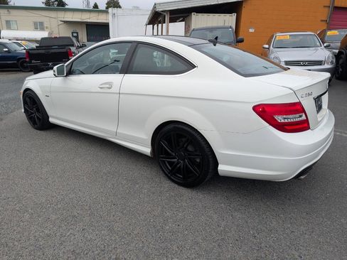 Used 2012 Mercedes-Benz C 250 Coupe image 11