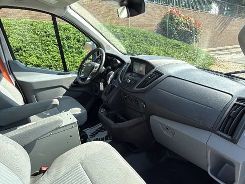 Used 2019 Ford Transit 150 148 Low Roof RWD image 35