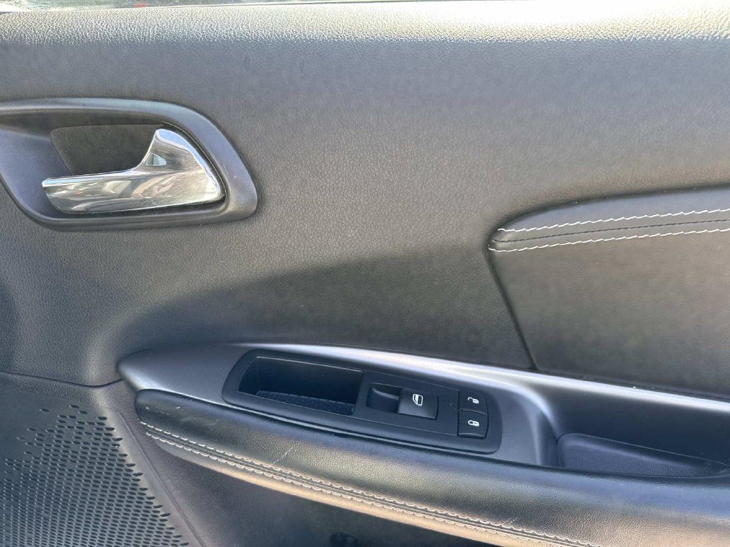 Used 2016 Dodge Journey Crossroad FWD image 14
