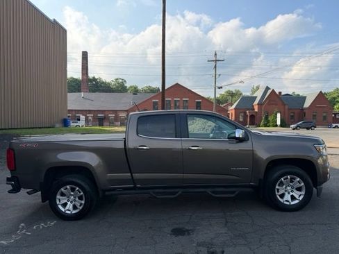 Used 2015 Chevrolet Colorado LT w/ Luxury Package AWD/4WD image 4
