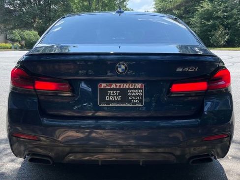 Used 2023 BMW 540i w/ M Sport Package RWD image 7