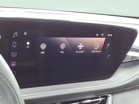 Used 2025 Buick Envista Preferred FWD image 22
