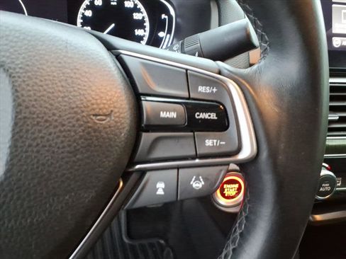 Used 2019 Honda Accord Sport image 21