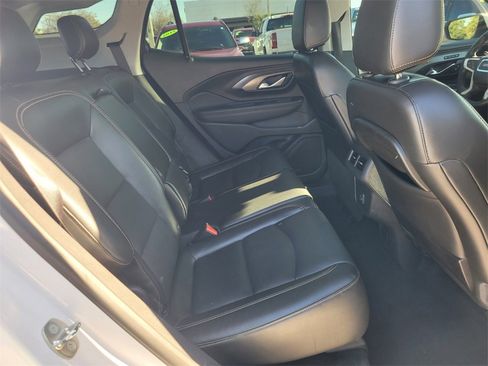 Used 2019 GMC Terrain SLT w/ Preferred Package image 14