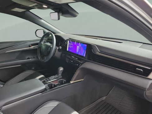 Certified 2025 Toyota Camry SE image 23
