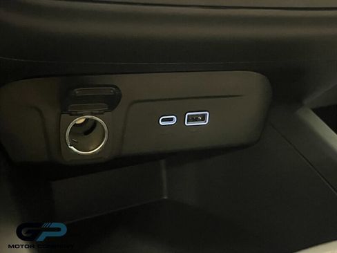 Used 2024 Chevrolet Trax LS w/ LS Convenience Package image 16