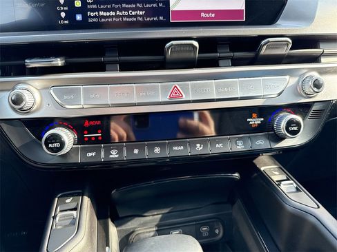 Used 2024 Kia Telluride S w/ S Sunroof Package image 17