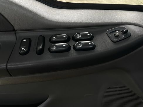 Used 2002 Ford F250 4x4 Crew Cab Super Duty image 18