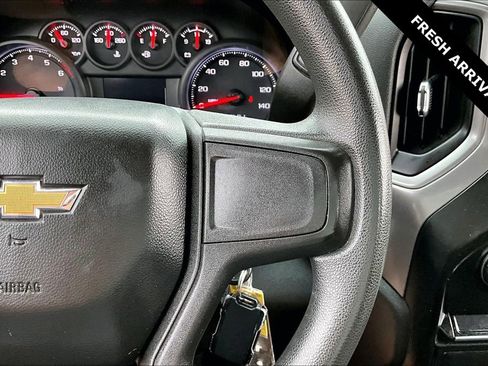 Used 2020 Chevrolet Silverado 1500 Custom image 13