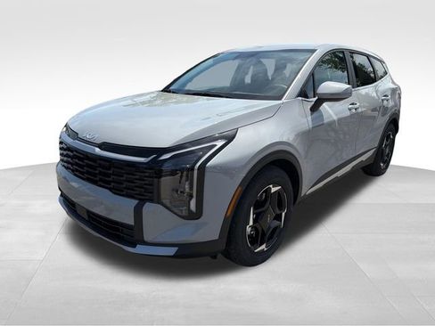 New 2026 Kia Sportage EX FWD image 3