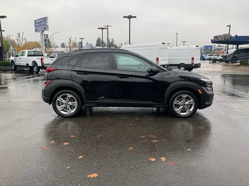 Certified 2022 Hyundai Kona SEL w/ Convenience Package image 8