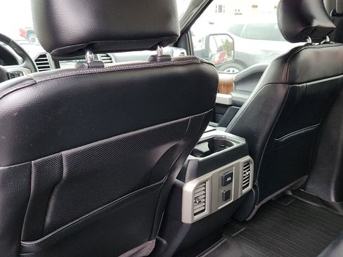 Used 2015 Ford F150 Lariat AWD/4WD image 23