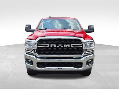 Used 2024 RAM 2500 Big Horn AWD/4WD image 2