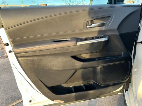 Used 2024 Toyota Sienna XSE image 12