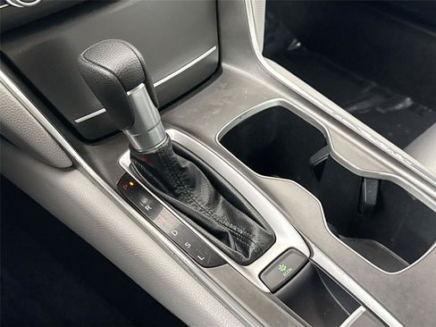 Used 2019 Honda Accord LX image 24