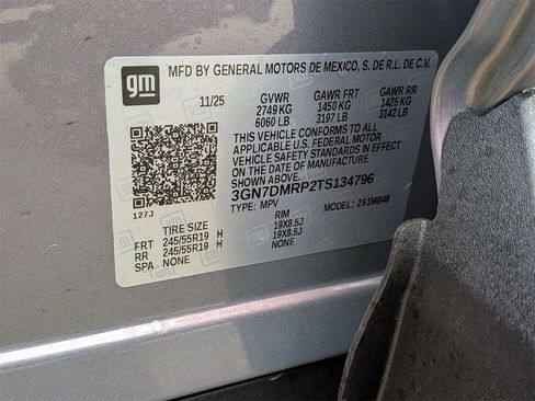 New 2026 Chevrolet Equinox EV LT image 27