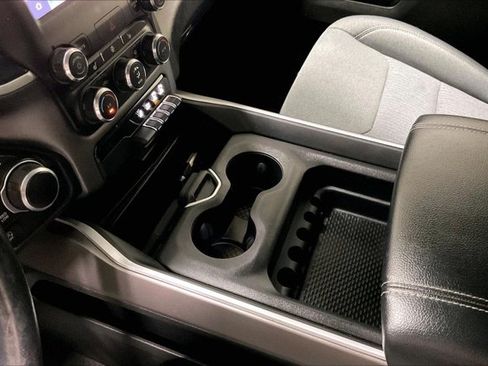 Used 2022 RAM 1500 Big Horn AWD/4WD image 17