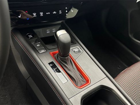 New 2026 Nissan Kicks SR w/ Cold Weather Package image 12
