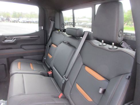 New 2026 GMC Sierra 1500 AT4 w/ AT4 Premium Package image 14