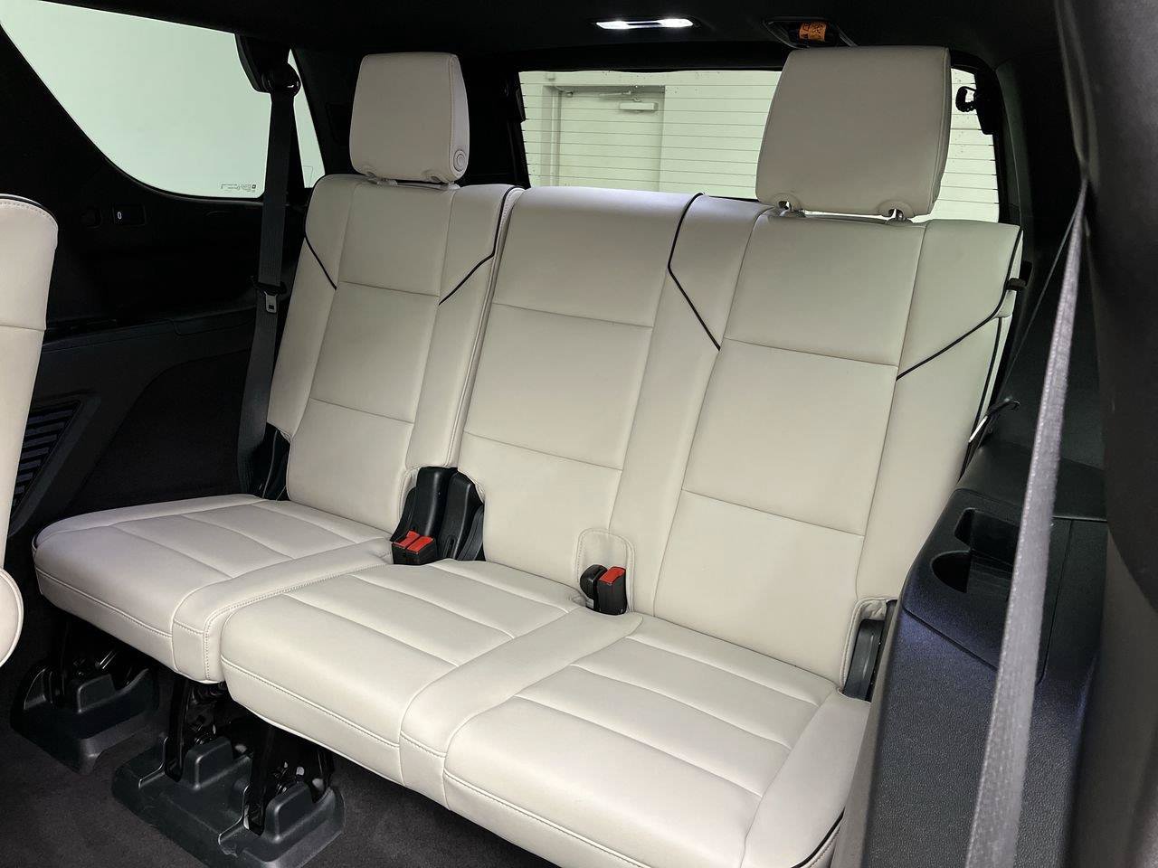 Certified 2023 Cadillac Escalade Sport w/ LPO, ONYX Package AWD/4WD image 15