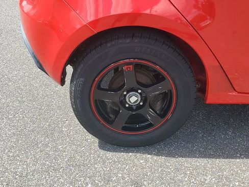 Used 2014 MAZDA MAZDA2 Sport image 5