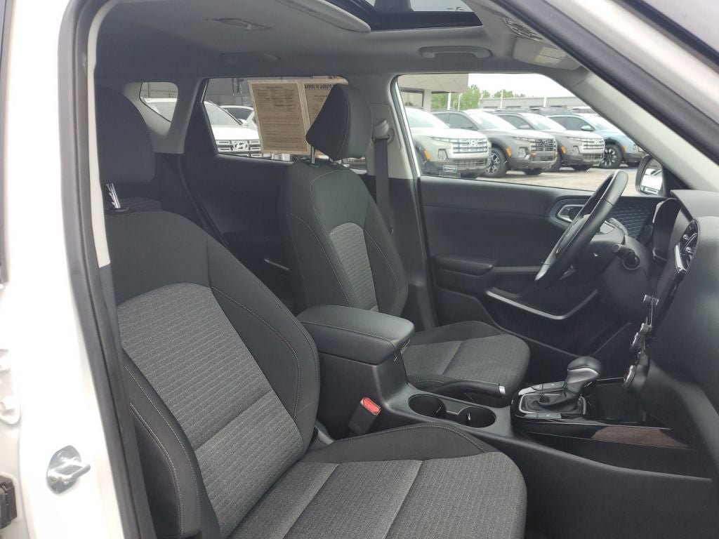 Used 2024 Kia Soul EX FWD image 45