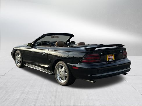 Used 1995 Ford Mustang GT RWD image 5