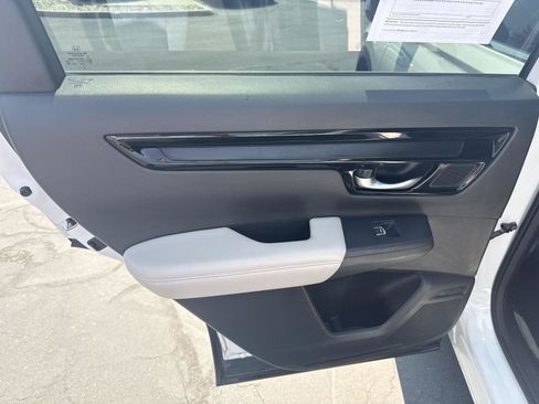 Used 2023 Honda CR-V EX-L image 17