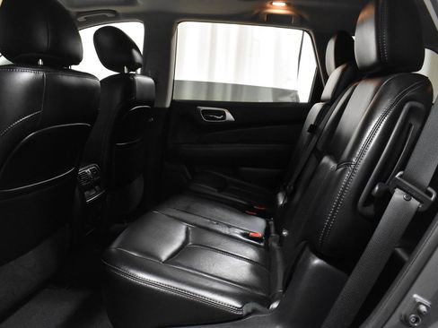 Used 2015 Nissan Pathfinder Platinum w/ Cargo Package AWD/4WD image 5