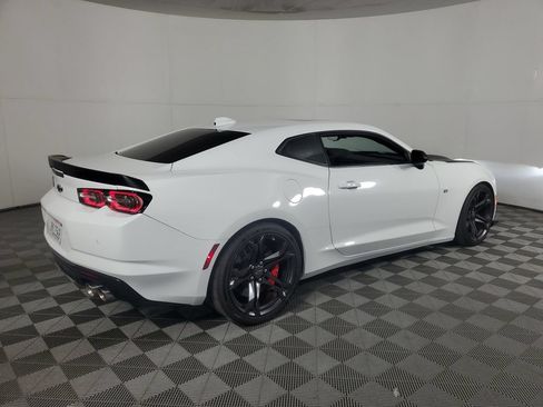 Used 2024 Chevrolet Camaro SS RWD image 4