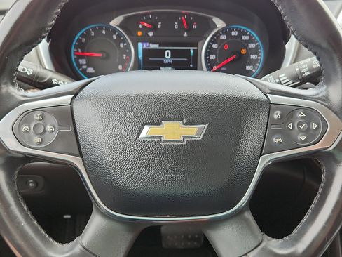 Used 2019 Chevrolet Traverse LT FWD image 19