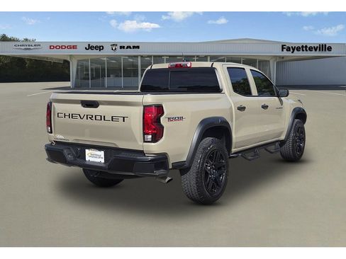 Used 2024 Chevrolet Colorado Trail Boss AWD/4WD image 3