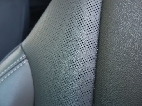 Used 2024 Buick Encore GX Sport Touring w/ Comfort Package FWD image 12