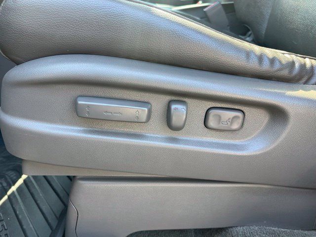 Used 2017 Honda Odyssey EX-L image 13