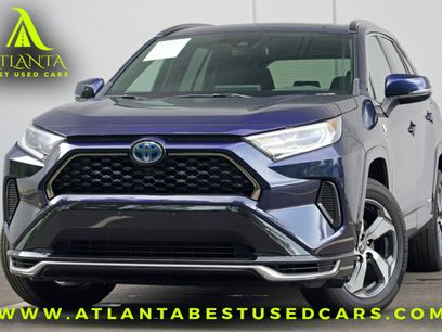 Used 2021 Toyota RAV4 SE w/ Weather & Moonroof Package