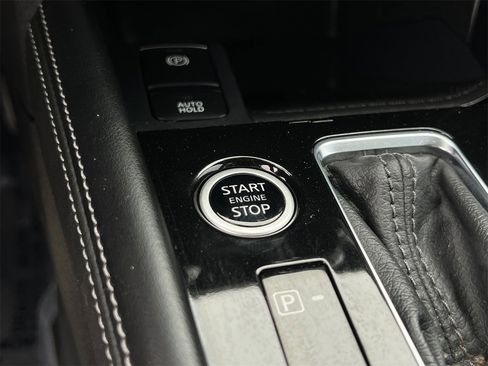 Certified 2023 Nissan Kicks SV image 18