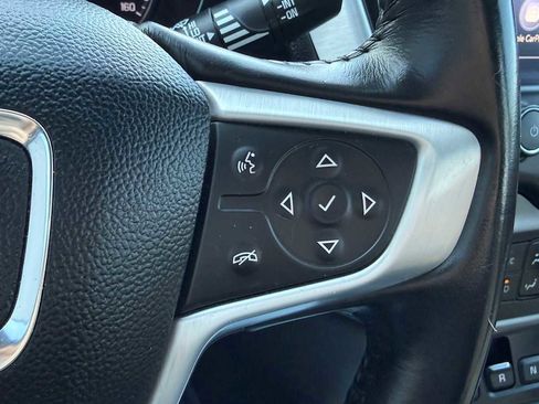 Used 2019 GMC Terrain SLT image 16
