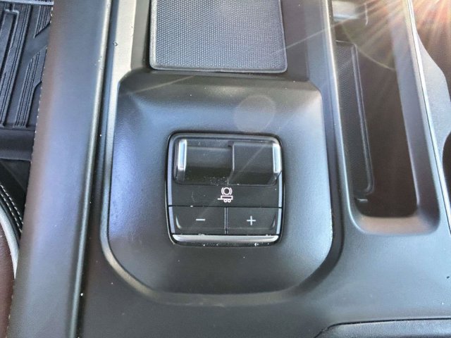 Used 2025 GMC Sierra 2500 Denali Ultimate w/ Max Trailering Package AWD/4WD image 27