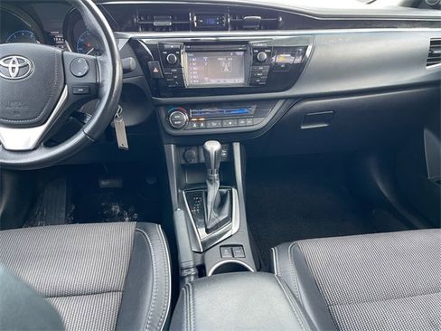 Used 2016 Toyota Corolla S image 11